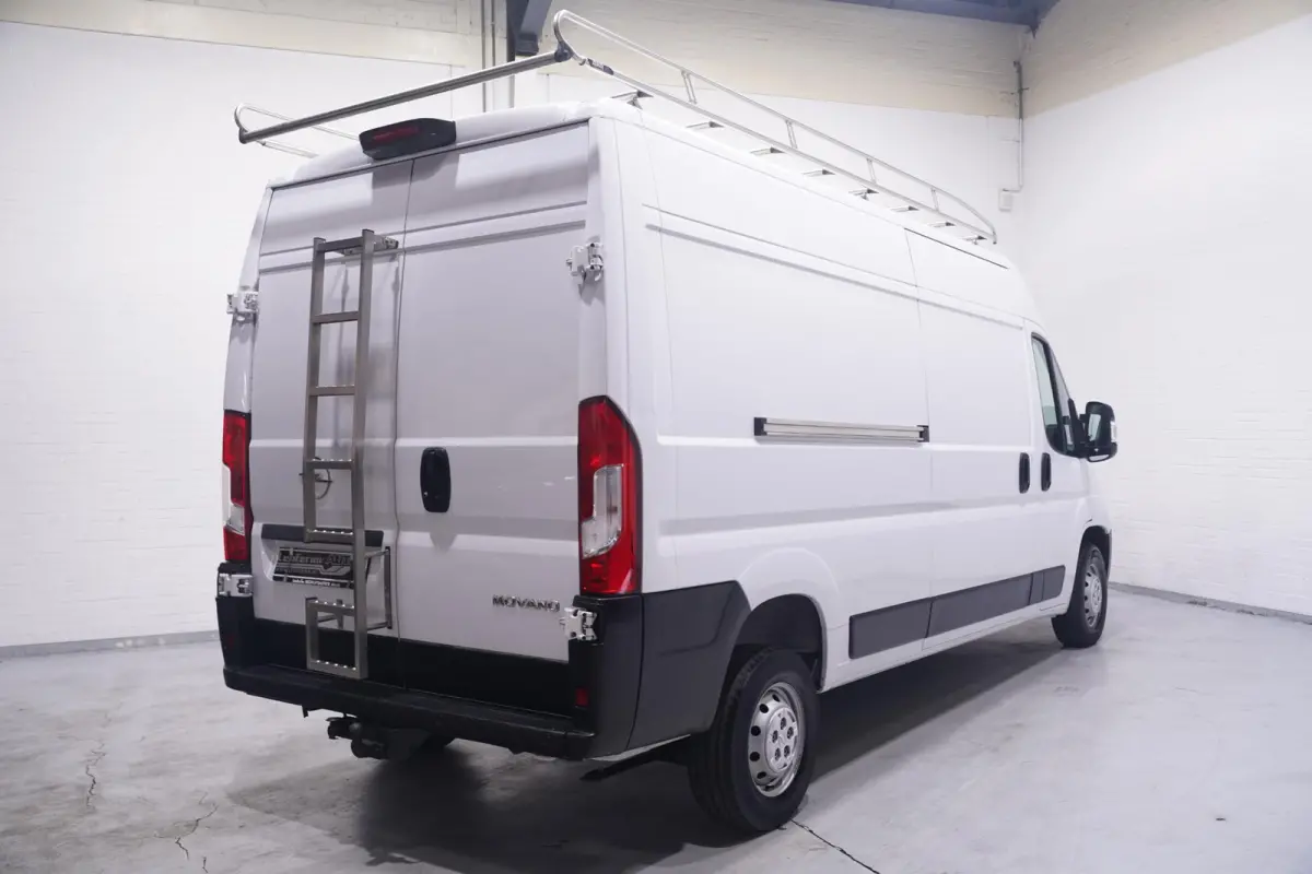 2.2D 140 pk L3H2 Imperiaal met Trap, Trekhaak Airco ECC, Apple Carplay, Camera, Cruise Control, PDC achter, 3-Zits