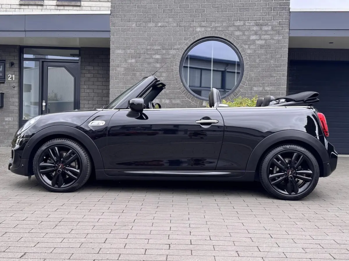 2.0 S JCW Carplay ACC H/K 1e Eigenaar