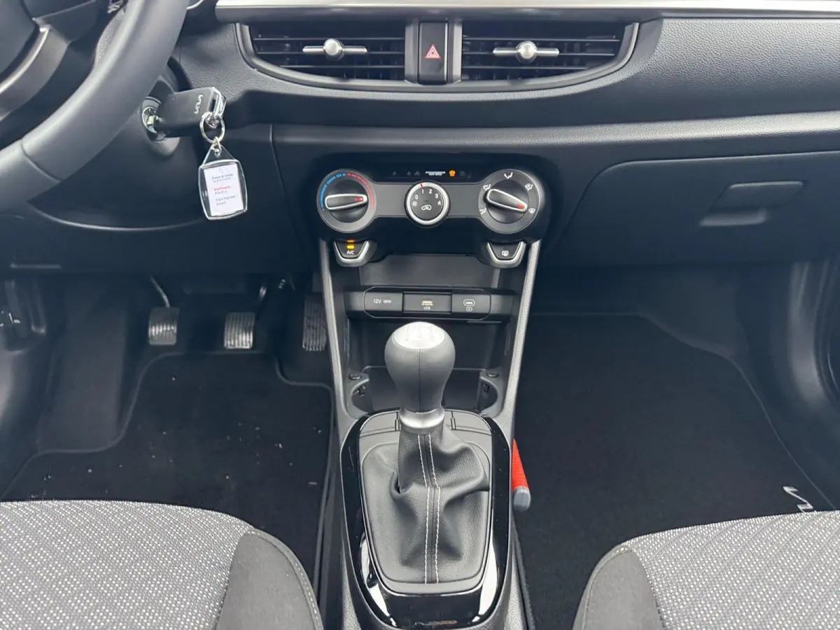 1.0 GDi DynamicLine | Demo | Direct Beschikbaar! | Navigatie | Airco | Cruise control | Camera | Apple Carplay / Android Auto |