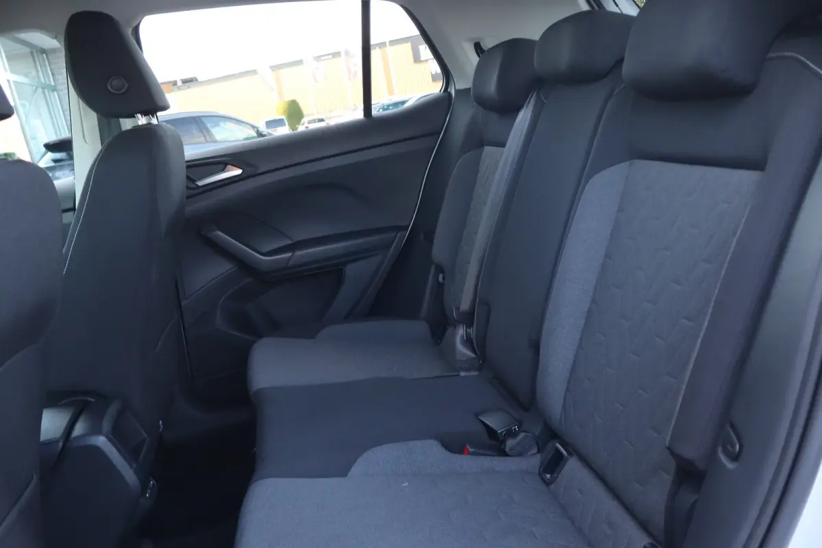 1.0 TSI Life Edition 95PK | Achteruitrijcamera | Airco | Apple Carplay/Android Auto|telefoonintegratie premium