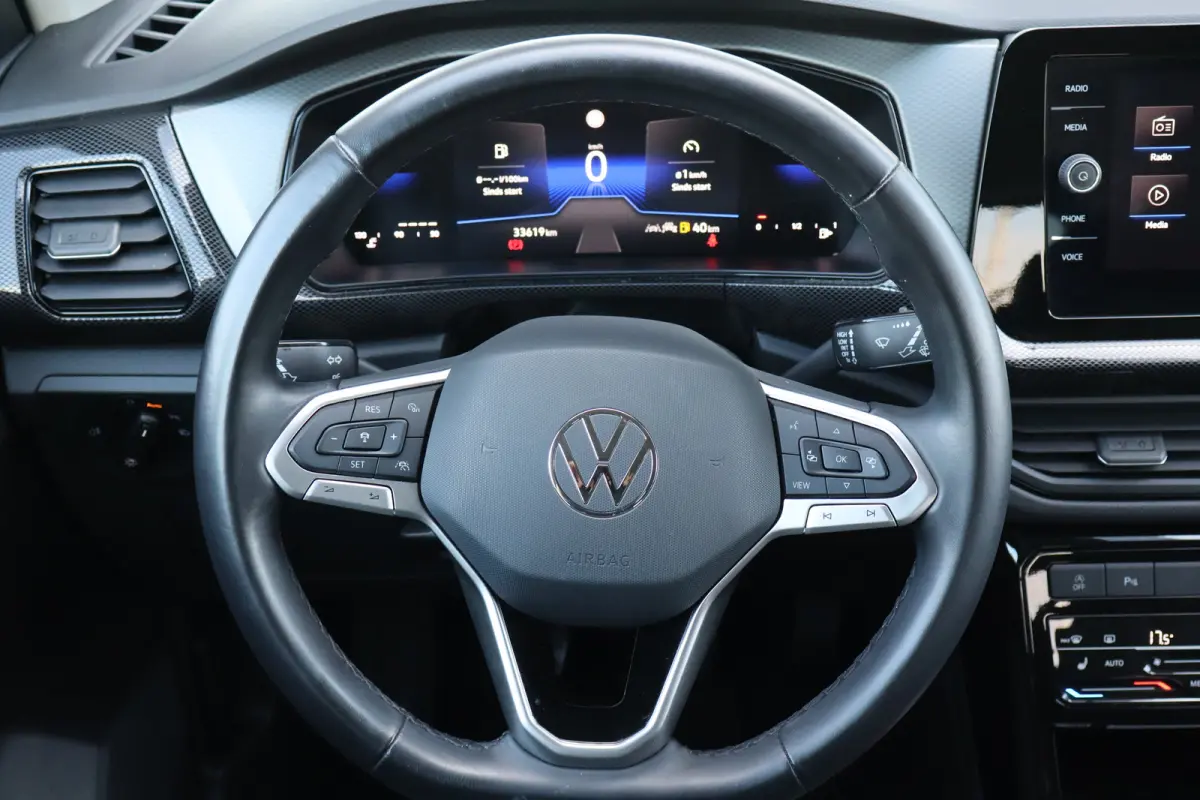 1.0 TSI Life Edition 95PK | Achteruitrijcamera | Airco | Apple Carplay/Android Auto|telefoonintegratie premium