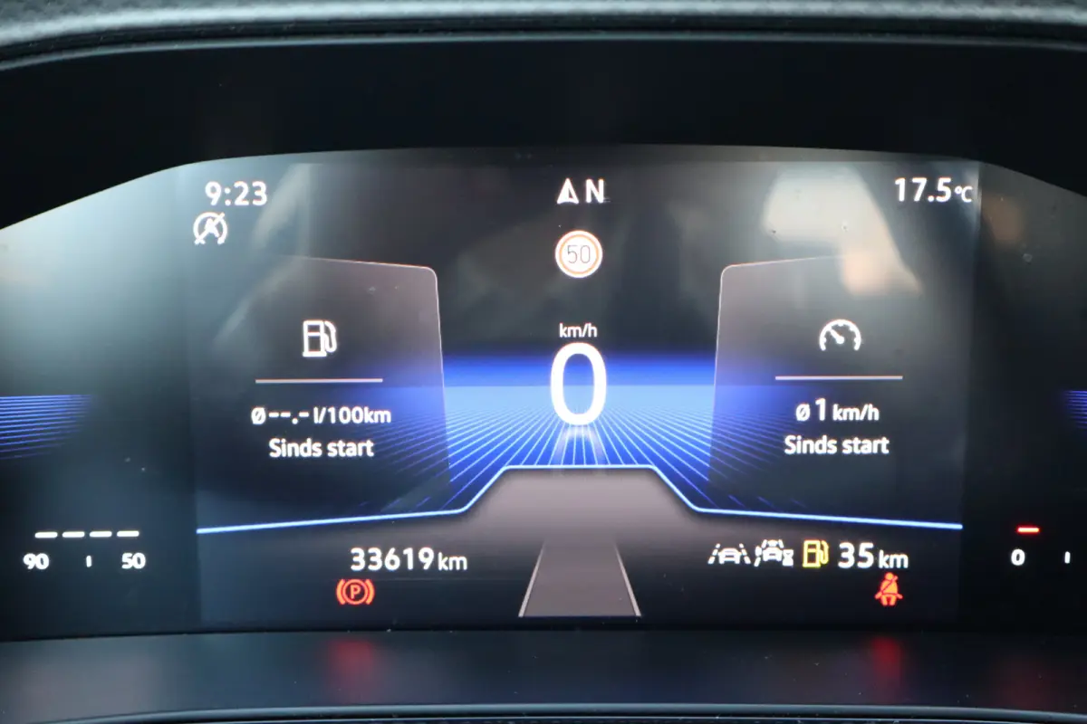 1.0 TSI Life Edition 95PK | Achteruitrijcamera | Airco | Apple Carplay/Android Auto|telefoonintegratie premium