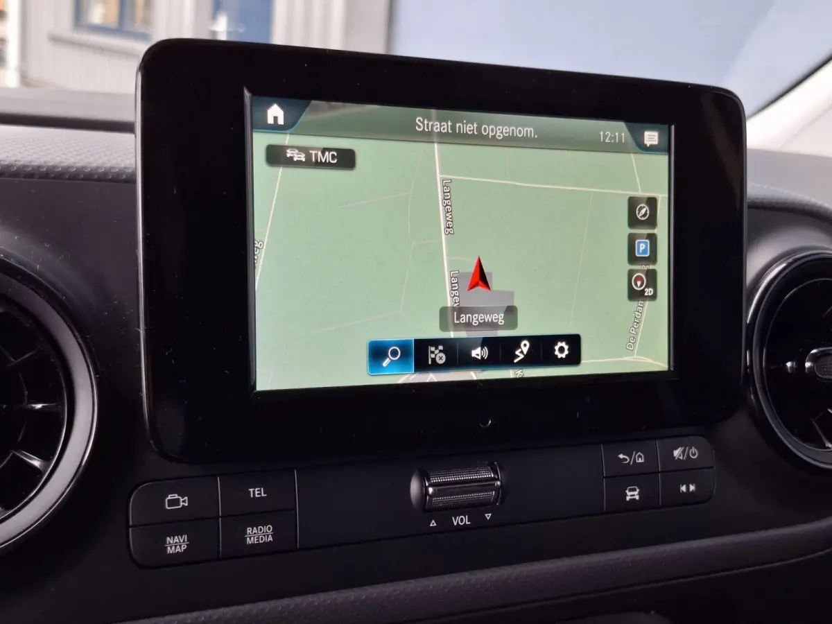 110 CDI L1 Pro AIRCO / CRUISE CONTROLE / CAMERA / NAVI / TREKHAAK
