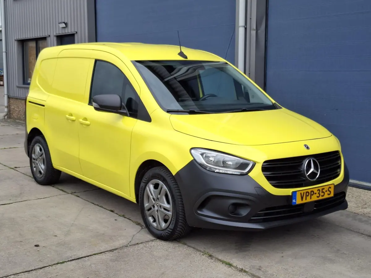 110 CDI L1 Pro AIRCO / CRUISE CONTROLE / CAMERA / NAVI / TREKHAAK