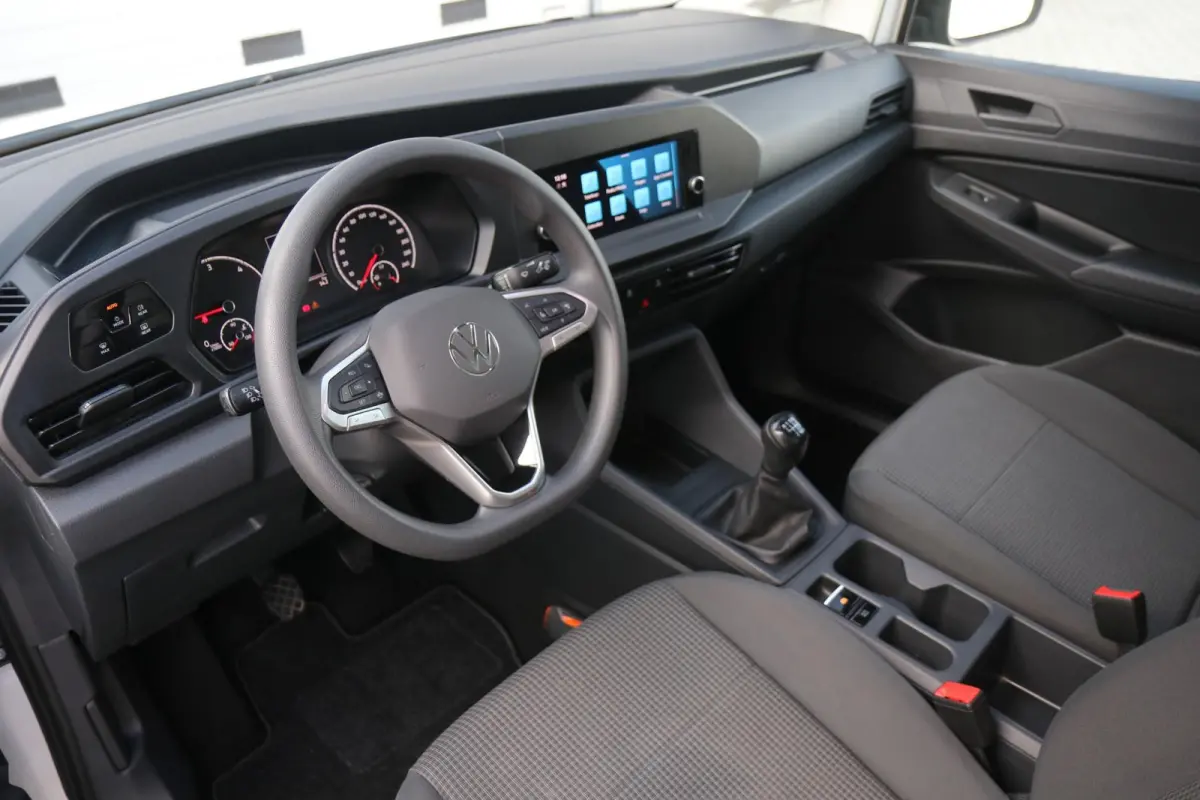 2.0 TDI 75pk Trend | App Connect | Cruise Control | Parkeersensoren Achter | Ventilatie in Laadruimte | Airco | DAB+
