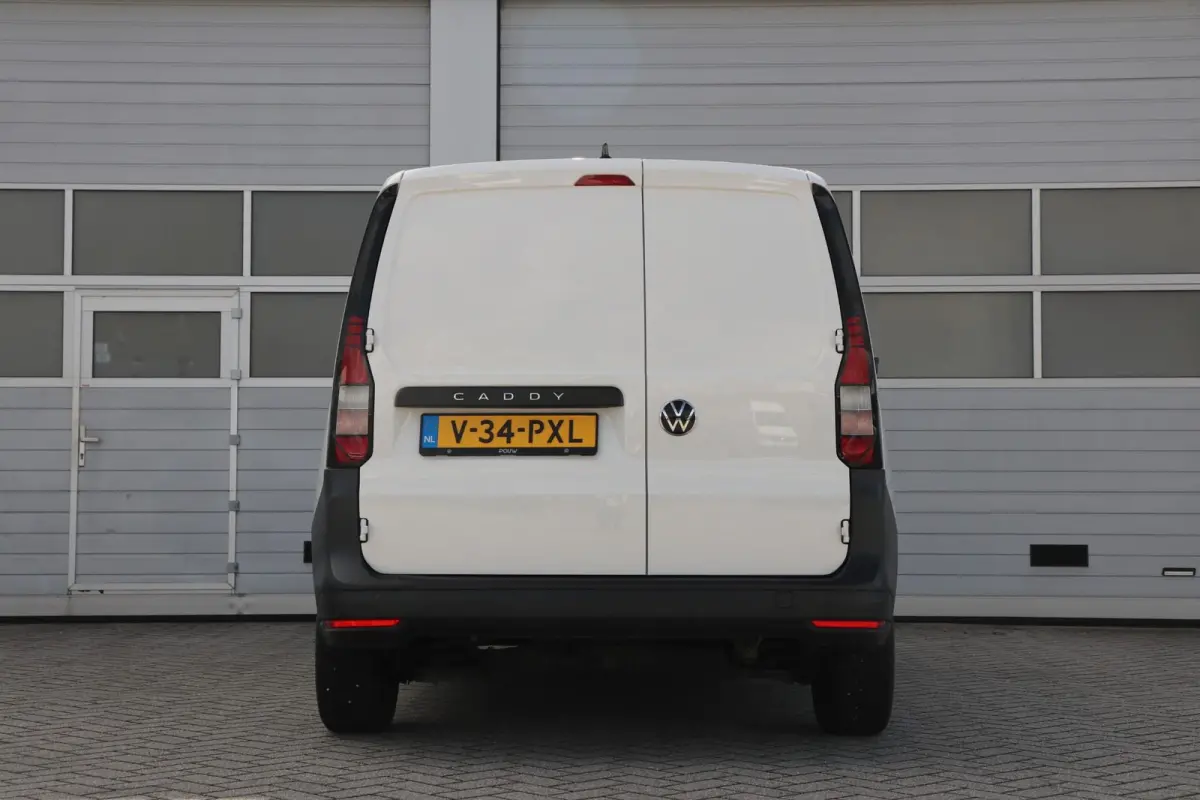 2.0 TDI 75pk Trend | App Connect | Cruise Control | Parkeersensoren Achter | Ventilatie in Laadruimte | Airco | DAB+