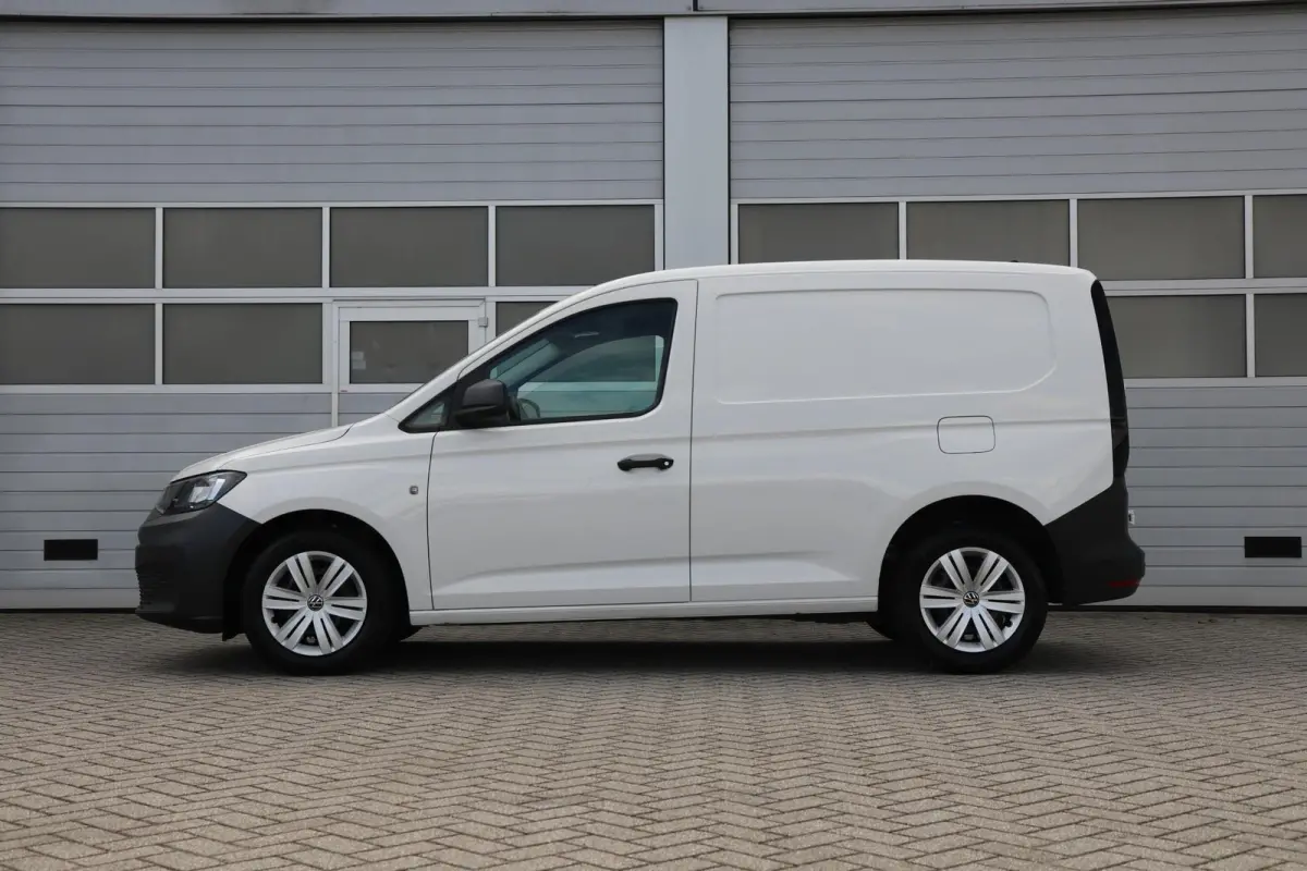 2.0 TDI 75pk Trend | App Connect | Cruise Control | Parkeersensoren Achter | Ventilatie in Laadruimte | Airco | DAB+