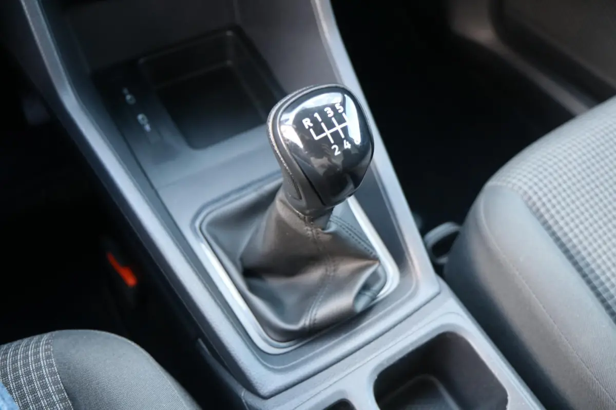 2.0 TDI 75pk Trend | App Connect | Cruise Control | Parkeersensoren Achter | Ventilatie in Laadruimte | Airco | DAB+