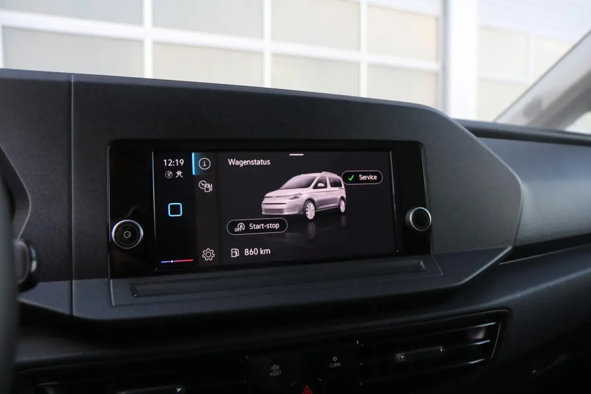 2.0 TDI 75pk Trend | App Connect | Cruise Control | Parkeersensoren Achter | Ventilatie in Laadruimte | Airco | DAB+