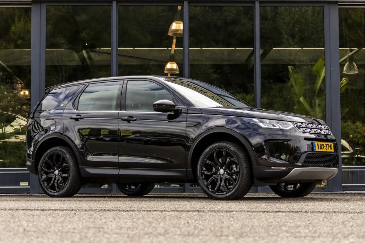 2.0 TD4 Urban Series SE EX.BTW | Achterbank + ramen aanwezig |