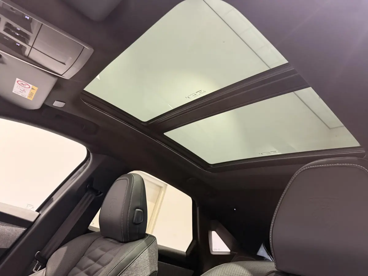 GT Exclusive Long Range 230 97 kWh | APPLE CARPLAY & ANDROID AUTO | MASSAGE | PANO | ACC | STOEL/STUUR VERWARMING |