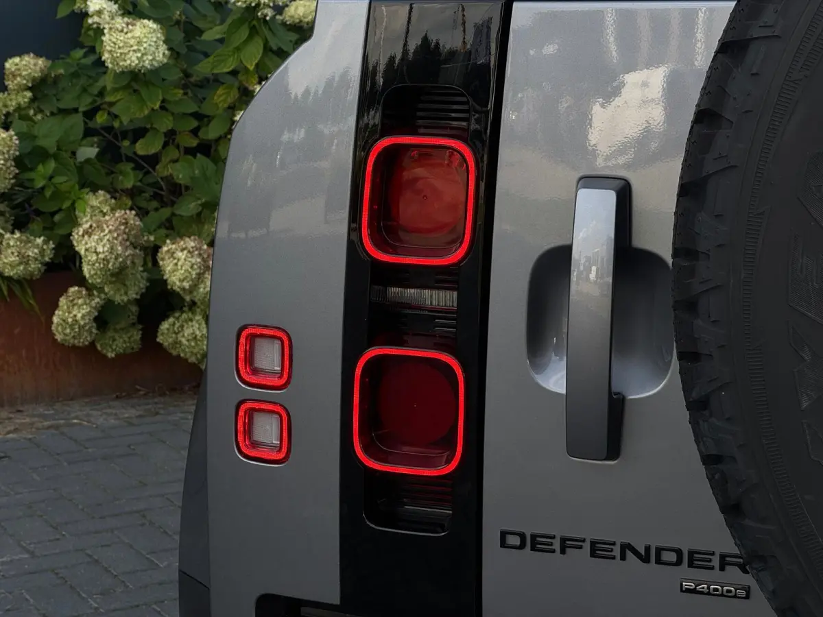 2.0 P400e 110 S | Pano | 360 | Leder | Dealer onderhouden