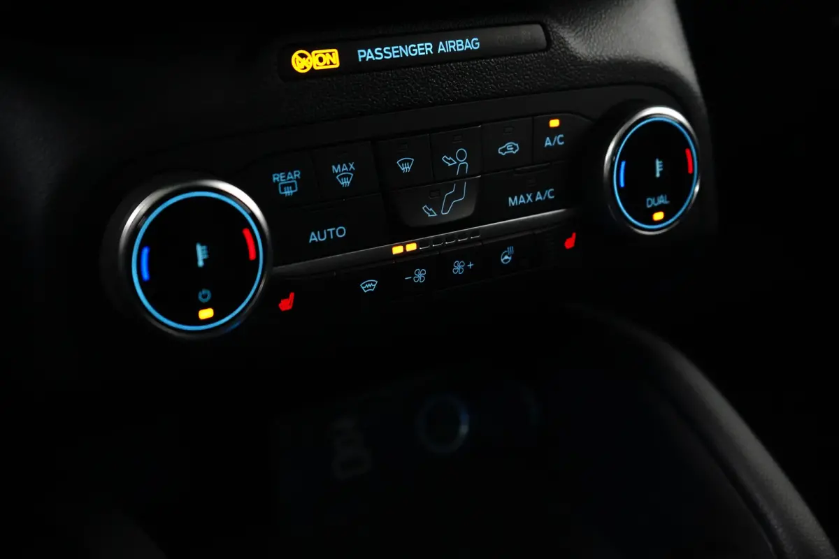Plug-In Hybrid ST-Line X pk | Panoramadak | Head-Up | Adaptive Cruise | Dodehoek Detectie
