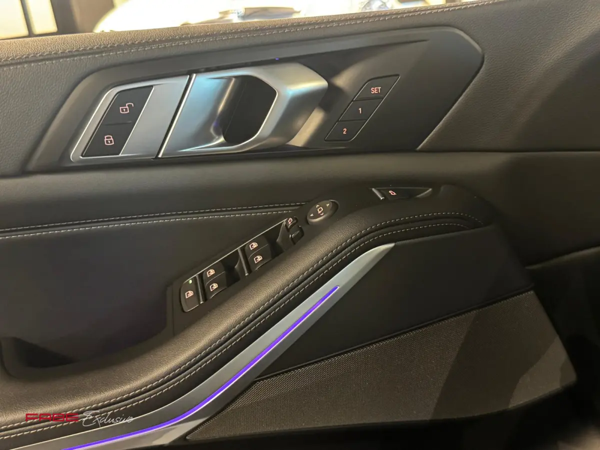 XDrive45e High Executive/ Laser / Pano / Softclose / HUD / H/K / M-Sportpakket / Memory / Leder