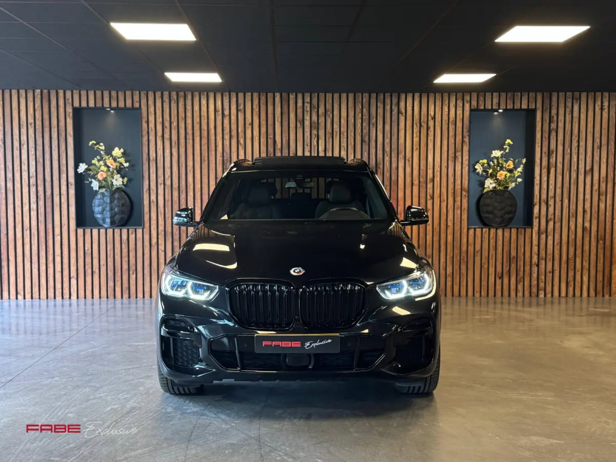 XDrive45e High Executive/ Laser / Pano / Softclose / HUD / H/K / M-Sportpakket / Memory / Leder