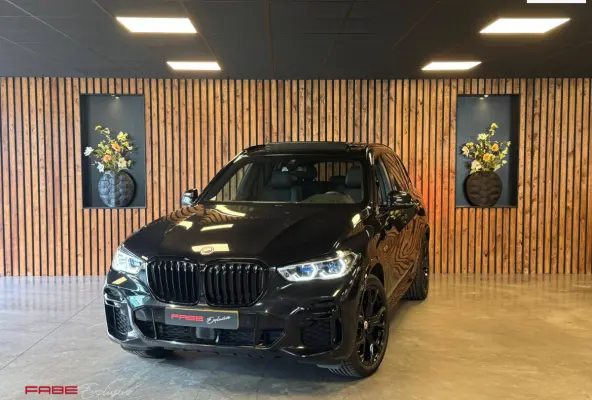 XDrive45e High Executive/ Laser / Pano / Softclose / HUD / H/K / M-Sportpakket / Memory / Leder