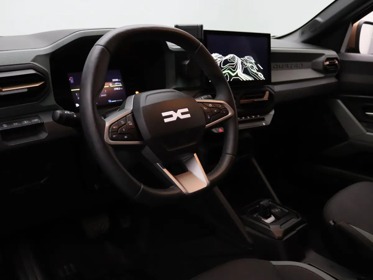 140pk Hybrid Extreme Apple Carplay/Android Auto | Climate