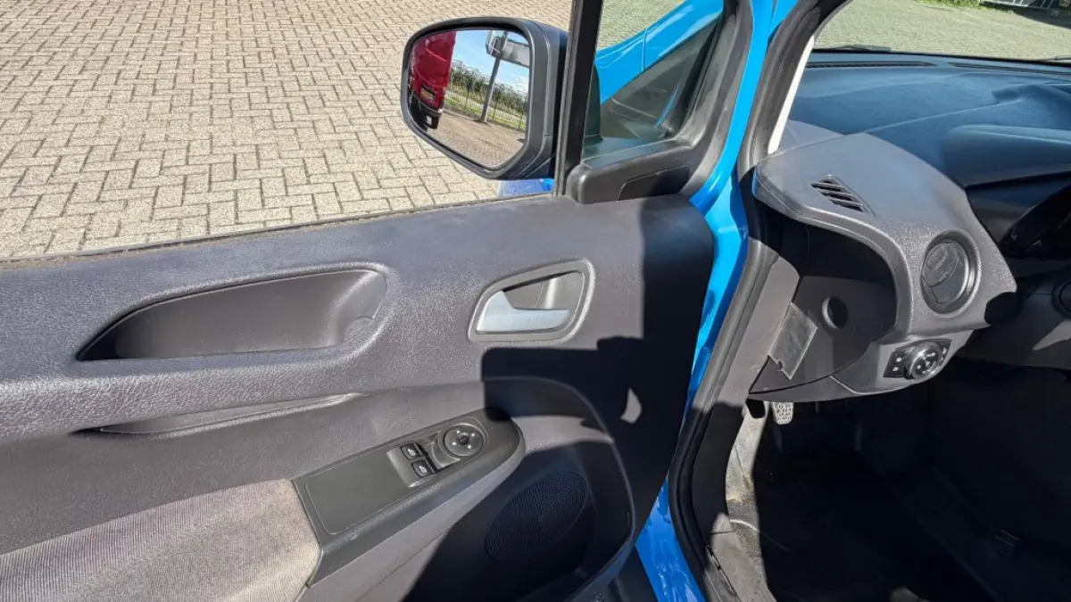 1.5 TDCI 55KW 75PK EURO 6 AIRCO/ CRUISE CONTROL/ NAVIGATIE/ 100