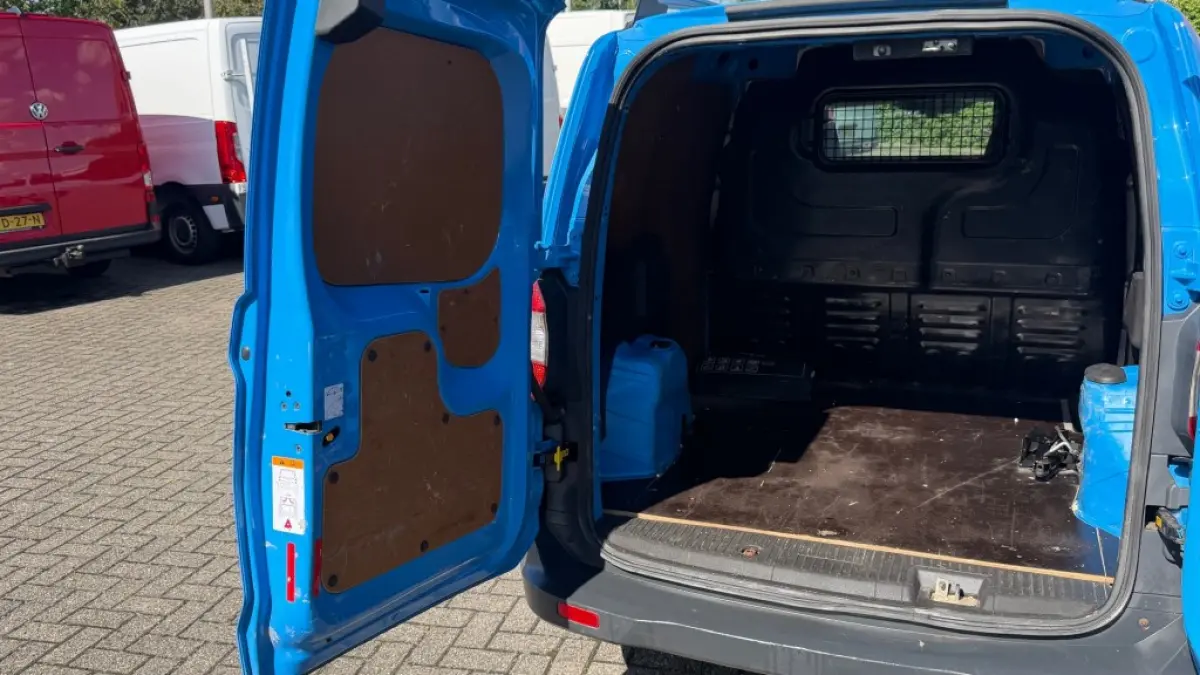 1.5 TDCI 55KW 75PK EURO 6 AIRCO/ CRUISE CONTROL/ NAVIGATIE/ 100