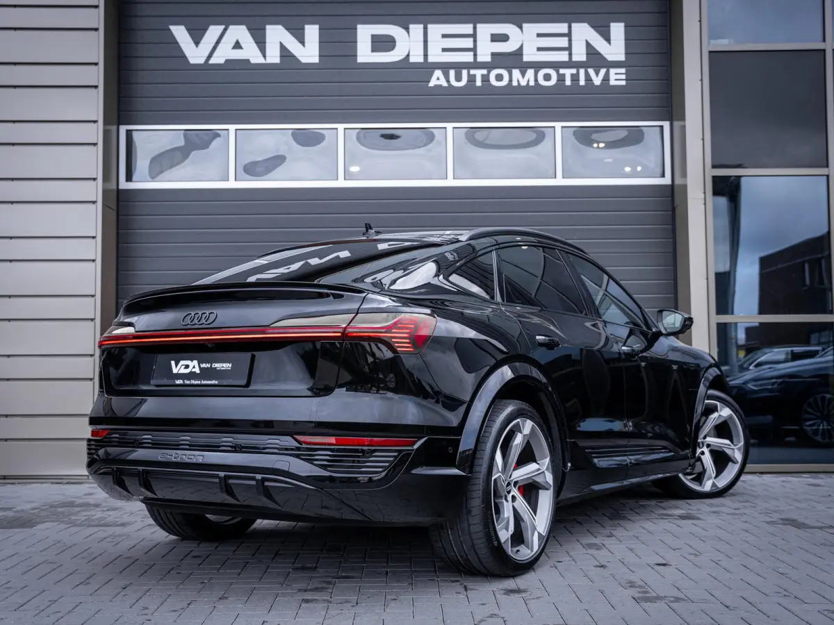 SQ8 S quattro 115 kWh - Pano l Matrix l B&O l RS seats