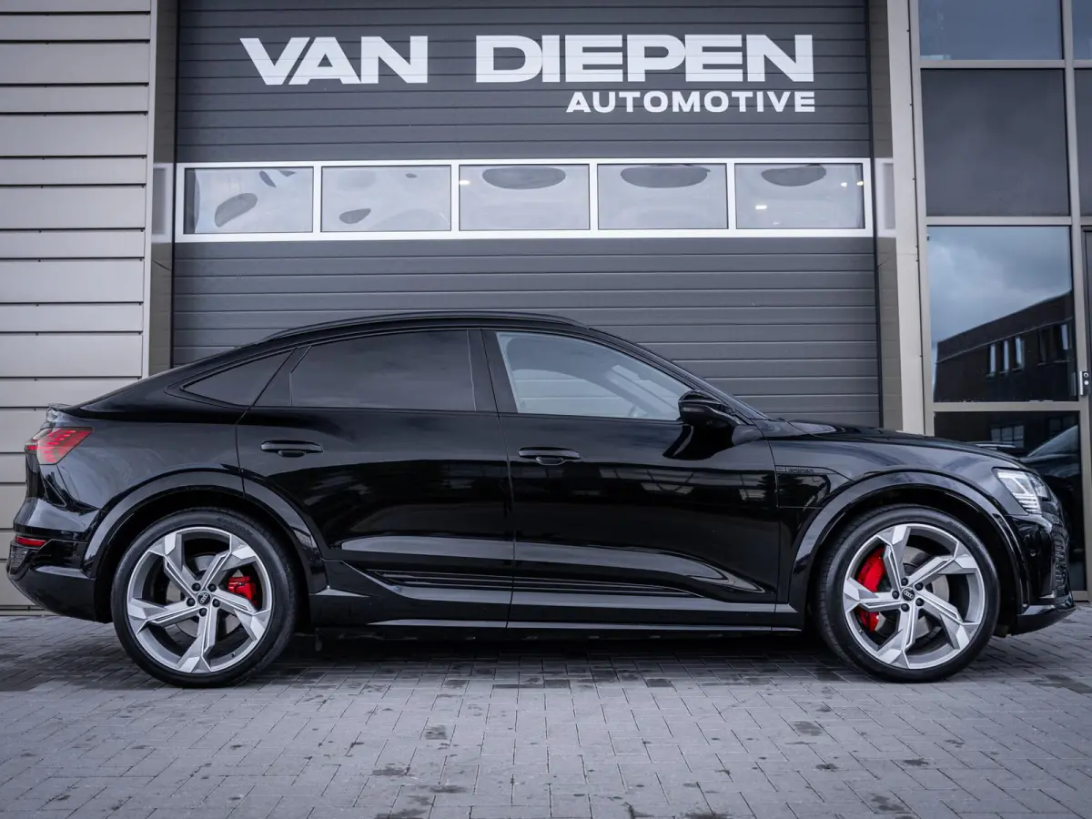 SQ8 S quattro 115 kWh - Pano l Matrix l B&O l RS seats