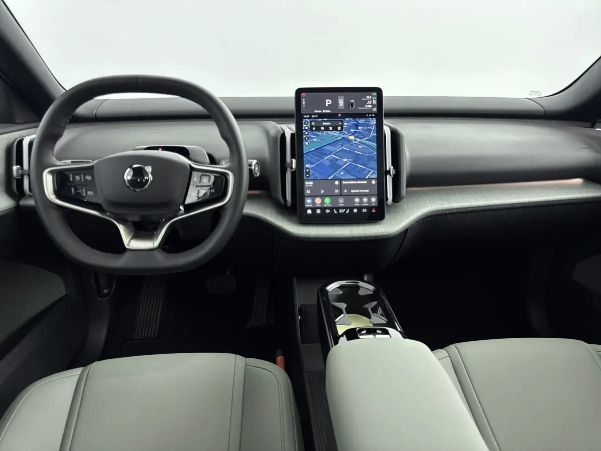Twin Motor Performance Ultra 69 kWh | Panoramadak | PDC V+A en 360 camera | Getint Glas | Harman en Kardon | Keyless | Stoel + Stuurverwarming | 20 inch LM |