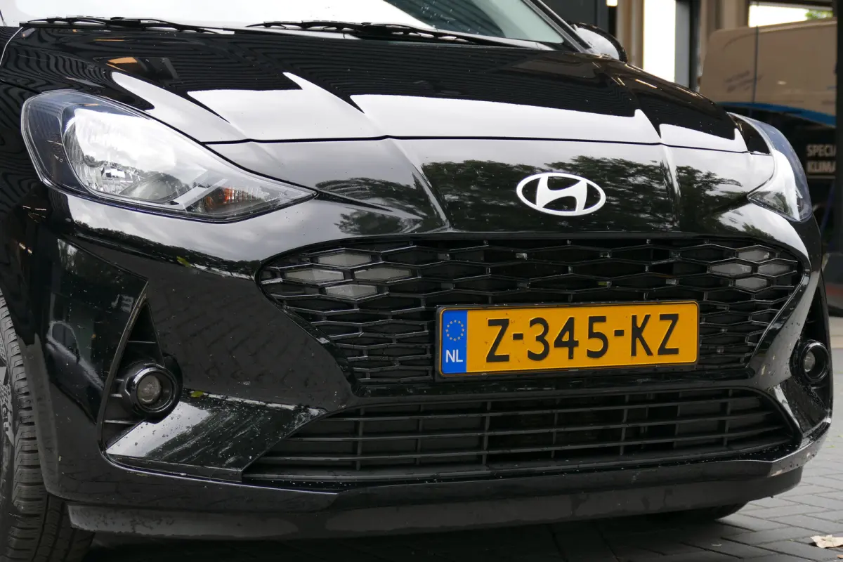 1.0 65PK COMFORT / NAVI / LED / AIRCO / 15"LMV / BLUETOOTH / CRUISECONTROL / 1E EIGENAAR / SCHITTERENDE STAAT !!