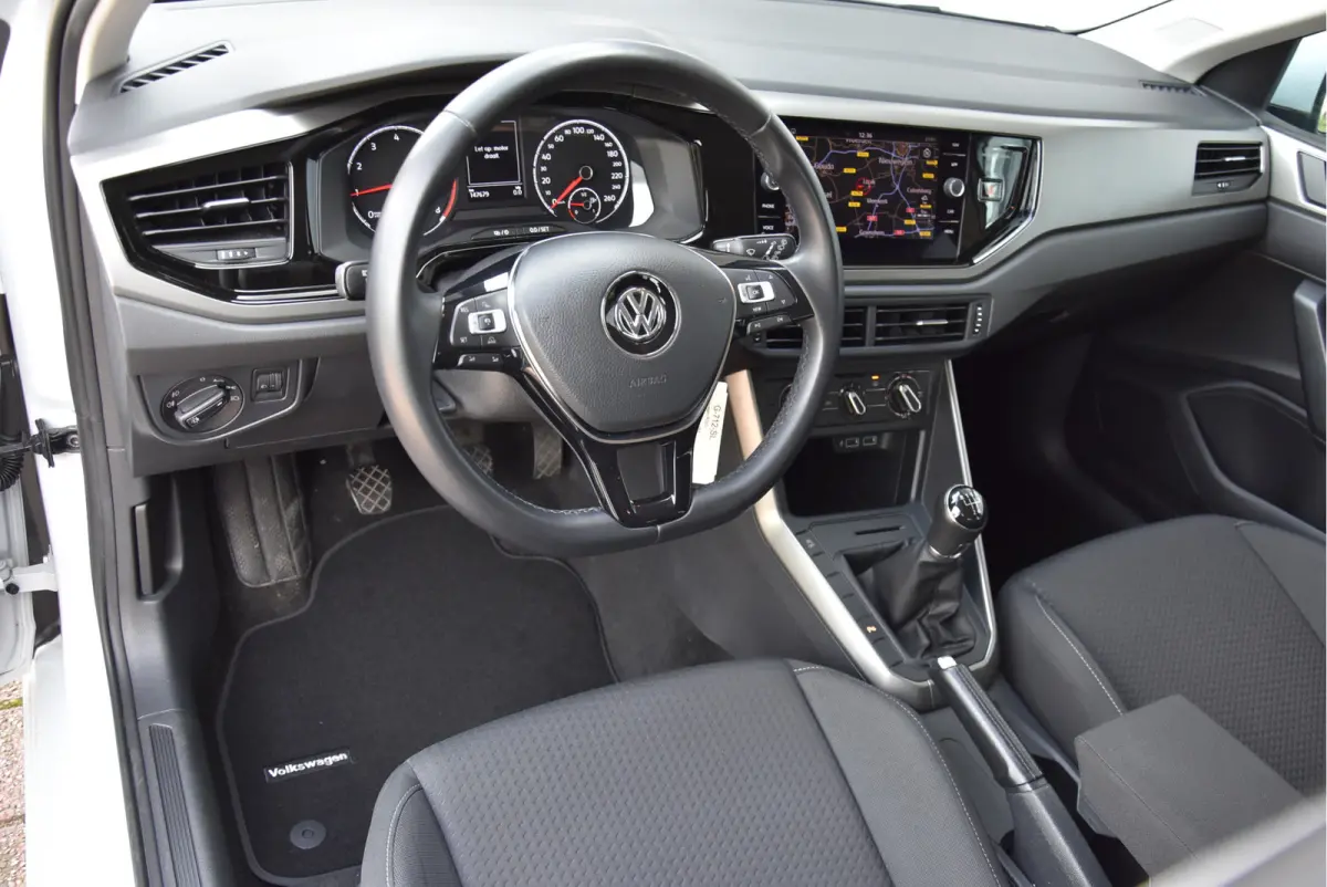 1.0 TSI 96 PK PDC Navi Carplay NAP garantie Comfortline Business