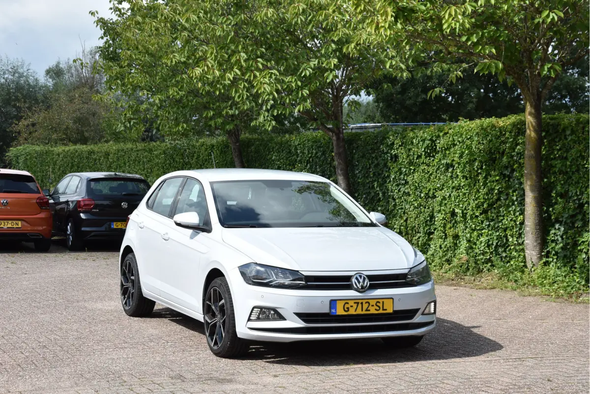 1.0 TSI 96 PK PDC Navi Carplay NAP garantie Comfortline Business