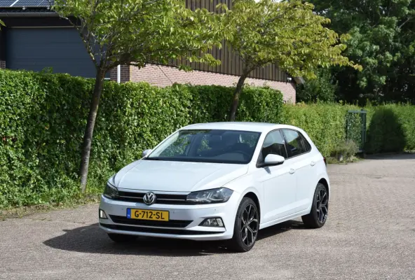 1.0 TSI 96 PK PDC Navi Carplay NAP garantie Comfortline Business