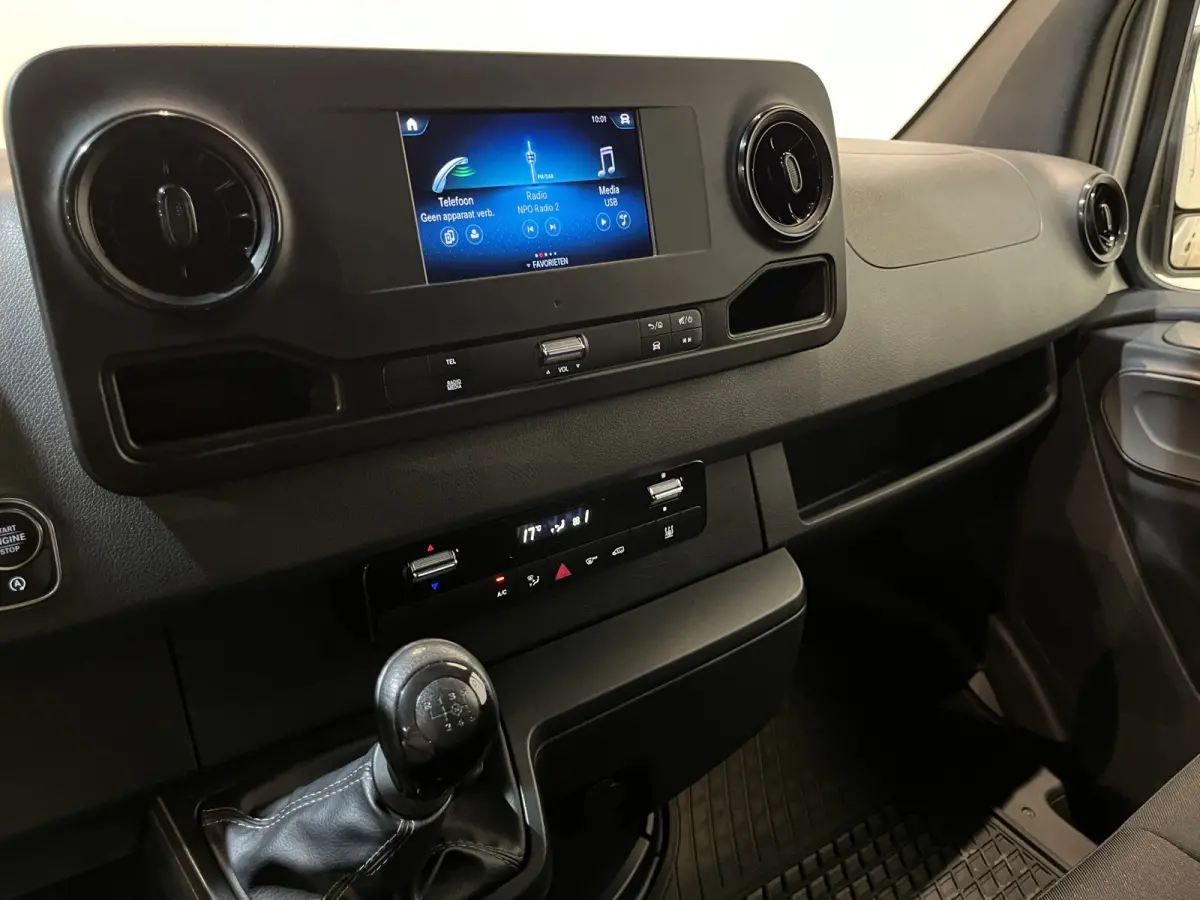 315 CDI L2H2 / Euro 6 / Airco / Cruise Control / CarPlay / 3-Zits / 83.500 KM !!