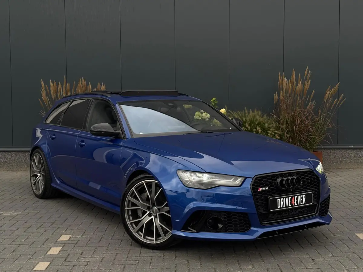 4.0 TFSI RS 6 Performance | Pano | Keramisch| HUD | 360 | Carbon |