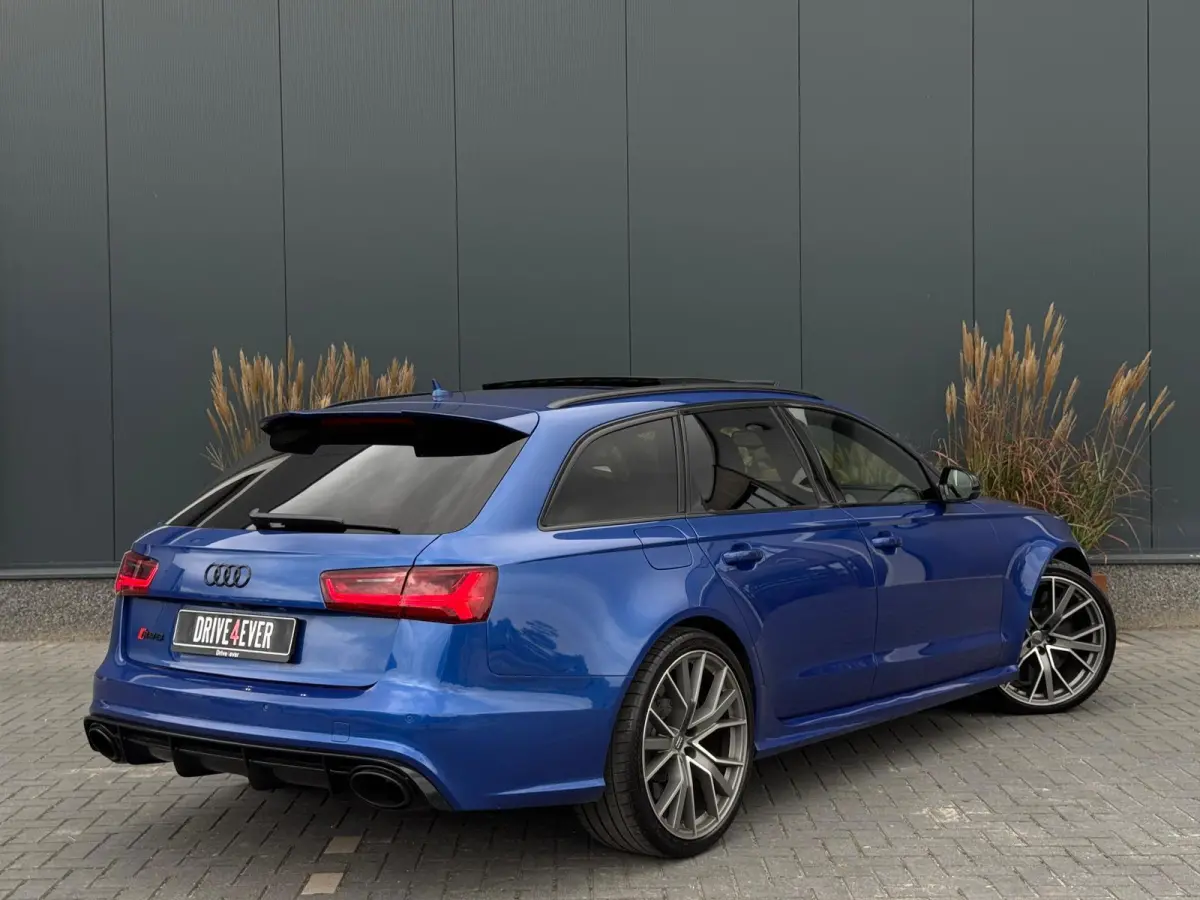 4.0 TFSI RS 6 Performance | Pano | Keramisch| HUD | 360 | Carbon |