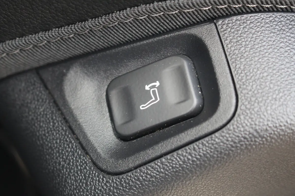 1.6 Turbo Plug-In Hybrid Ultimate | 360 Cam | Adap. Cruise C. | Keyless | Winterpakket | Elek. Achterklep | Dodehoek | 360 Cam | Adap. Cruise C. | Keyless | Winterpakket | Elek. Achterklep |