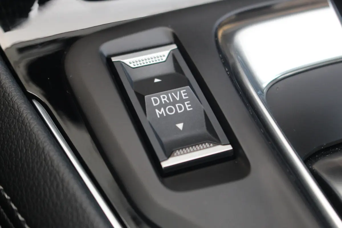 1.6 Turbo Plug-In Hybrid Ultimate | 360 Cam | Adap. Cruise C. | Keyless | Winterpakket | Elek. Achterklep | Dodehoek | 360 Cam | Adap. Cruise C. | Keyless | Winterpakket | Elek. Achterklep |
