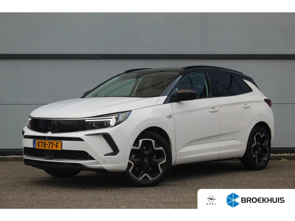 1.6 Turbo Plug-In Hybrid Ultimate | 360 Cam | Adap. Cruise C. | Keyless | Winterpakket | Elek. Achterklep | Dodehoek | 360 Cam | Adap. Cruise C. | Keyless | Winterpakket | Elek. Achterklep |