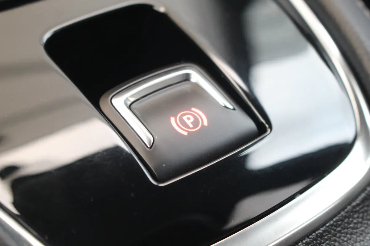 1.6 Turbo Plug-In Hybrid Ultimate | 360 Cam | Adap. Cruise C. | Keyless | Winterpakket | Elek. Achterklep | Dodehoek | 360 Cam | Adap. Cruise C. | Keyless | Winterpakket | Elek. Achterklep |