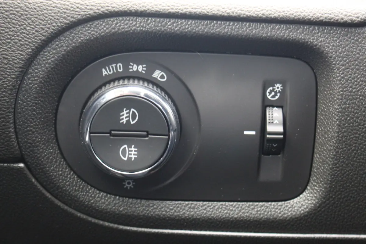 1.6 Turbo Plug-In Hybrid Ultimate | 360 Cam | Adap. Cruise C. | Keyless | Winterpakket | Elek. Achterklep | Dodehoek | 360 Cam | Adap. Cruise C. | Keyless | Winterpakket | Elek. Achterklep |