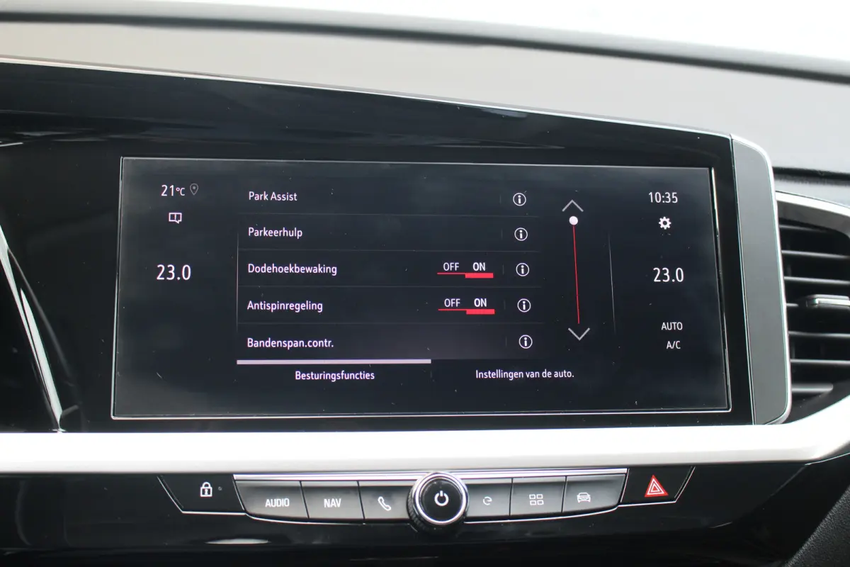 1.6 Turbo Plug-In Hybrid Ultimate | 360 Cam | Adap. Cruise C. | Keyless | Winterpakket | Elek. Achterklep | Dodehoek | 360 Cam | Adap. Cruise C. | Keyless | Winterpakket | Elek. Achterklep |
