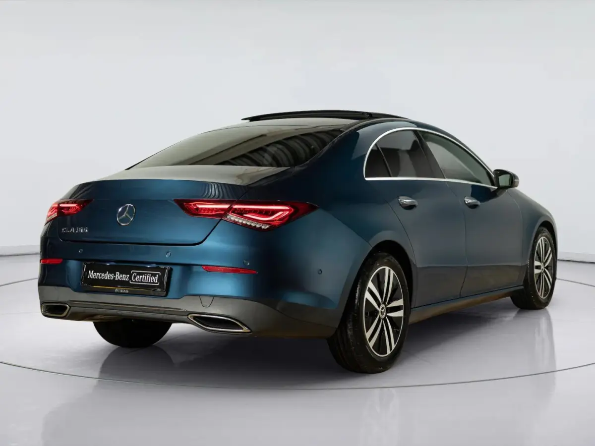 Coupé 180 Business Solution Luxury | Panorama dak