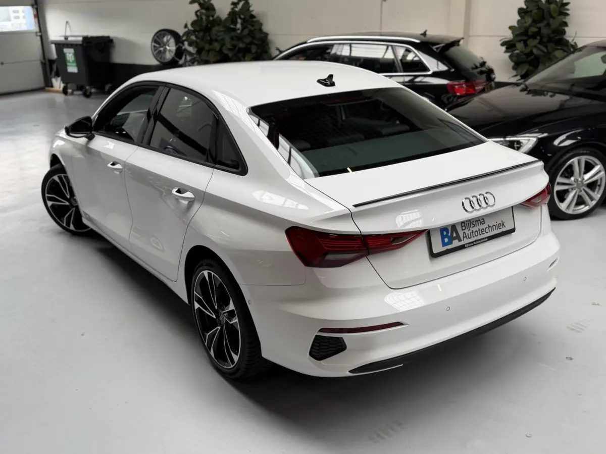 35 TFSI | Led | Leder | 18" | Lage kms!