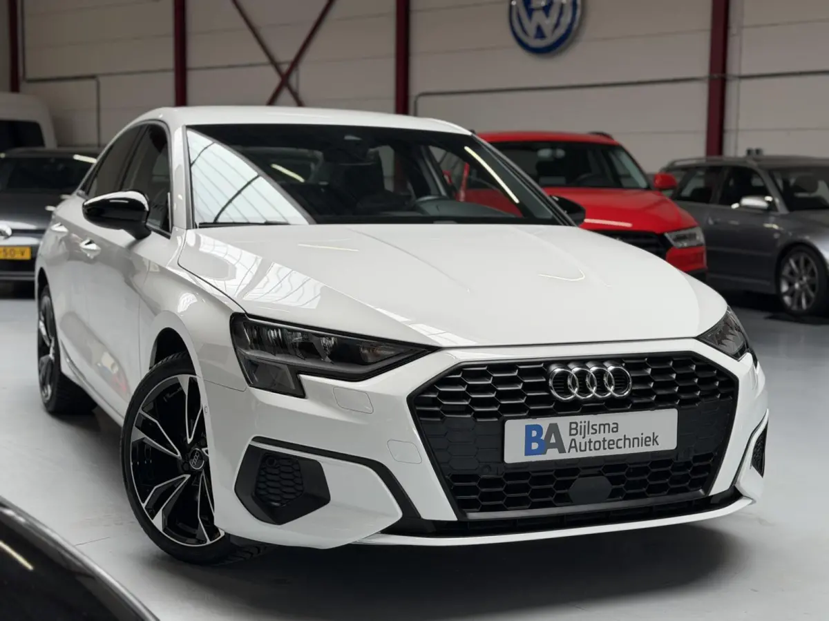 35 TFSI | Led | Leder | 18" | Lage kms!