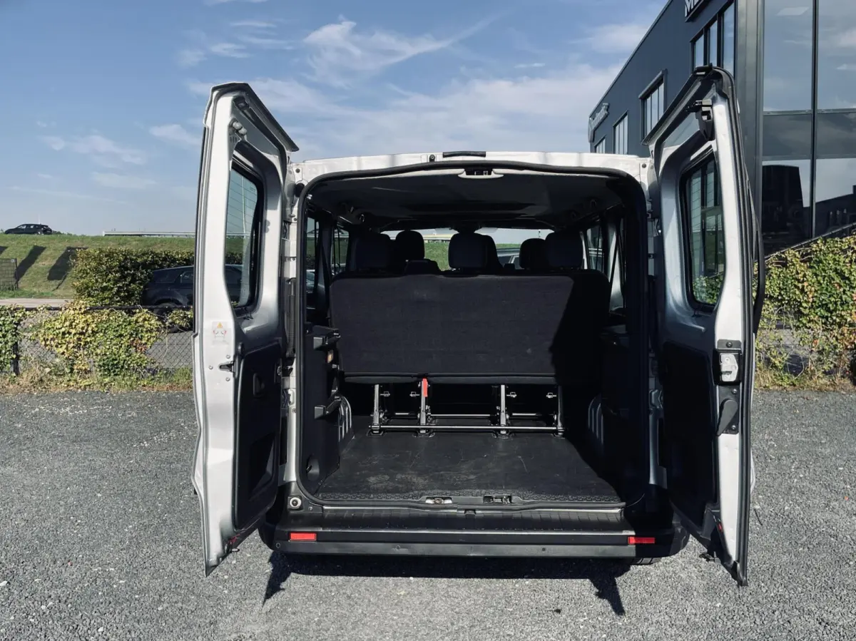 1.6 dCi | 9 PERSOONS | L2 | MARGE