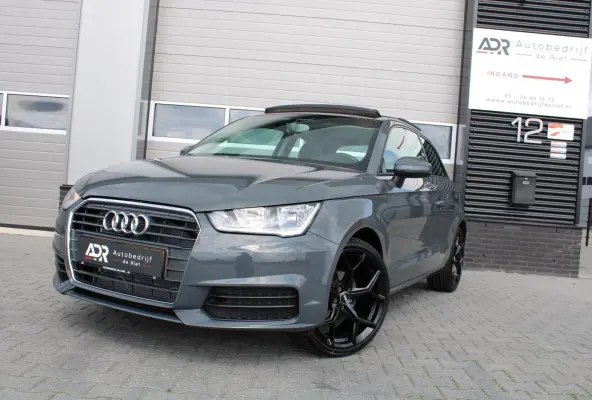 1.0 TFSI|18''LM|AIRCO|PDC|NAVI|NARDOGREY|PANO|UNIEK