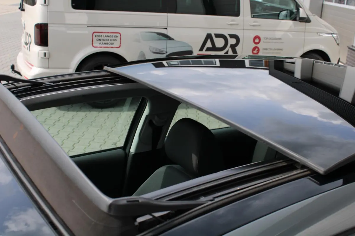 1.0 TFSI|18''LM|AIRCO|PDC|NAVI|NARDOGREY|PANO|UNIEK