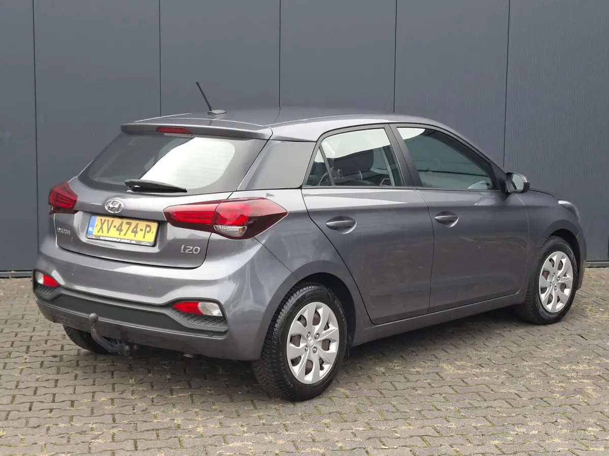 1.0 T-GDI Comfort / CARPLAY / CAMERA / TREKHAAK