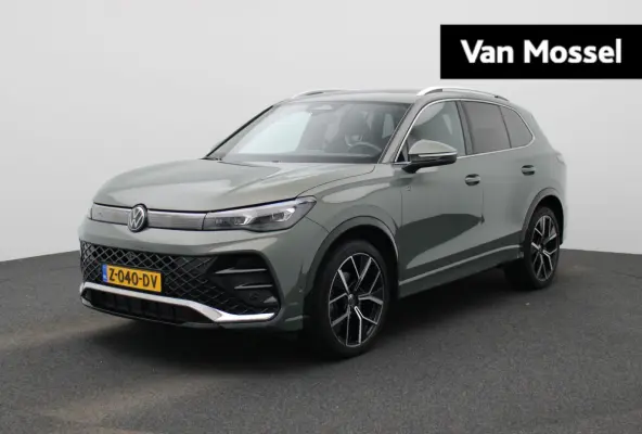 1.5 eTSI R-Line Business 150 PK| Origineel Nederlands| Dealeronderhouden | Panoramadak | Trekhaak | 360 Camera | Navigatie | Stoelverwarming | Stuurwielverwarming