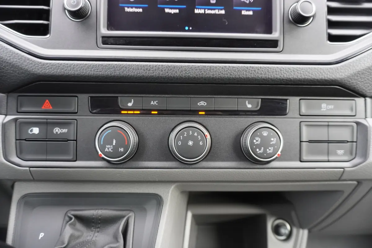 140pk Automaat L3H2/L2H1 2x Schuifdeur ACC Cruise control Navigatie Apple Carplay Camera Stoelverwarming Standkachel