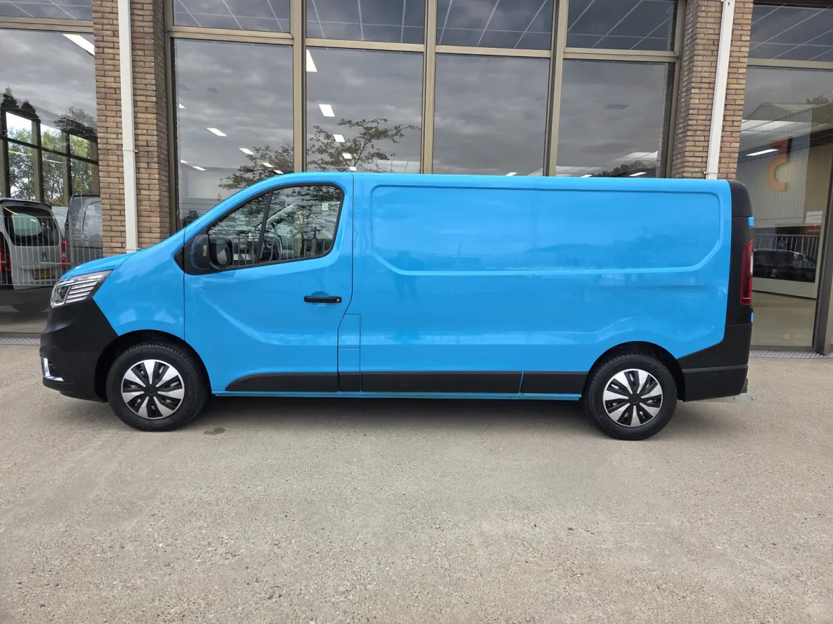 2.0 Blue dCi 150 Pk AUTOMAAT L2 Airco PDC Cruisecontrol Achteruitrijcamera Verwarmde stoel