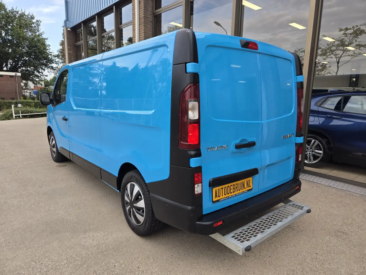 2.0 Blue dCi 150 Pk AUTOMAAT L2 Airco PDC Cruisecontrol Achteruitrijcamera Verwarmde stoel